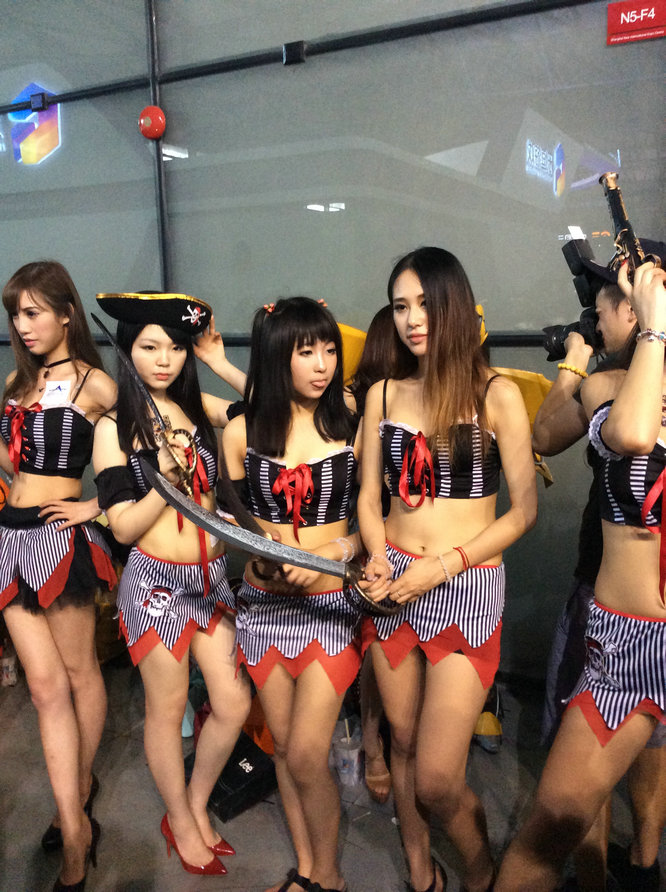 2014 ChinaJoy  Showgirl高清写真合集 NO.012 [183P/283MB]