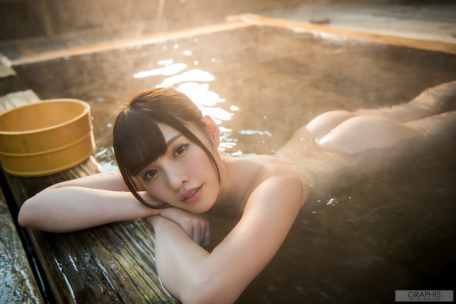 [Graphis] Limited Edition Arina Hashimoto 橋本ありな 1 [20P1V-257MB]