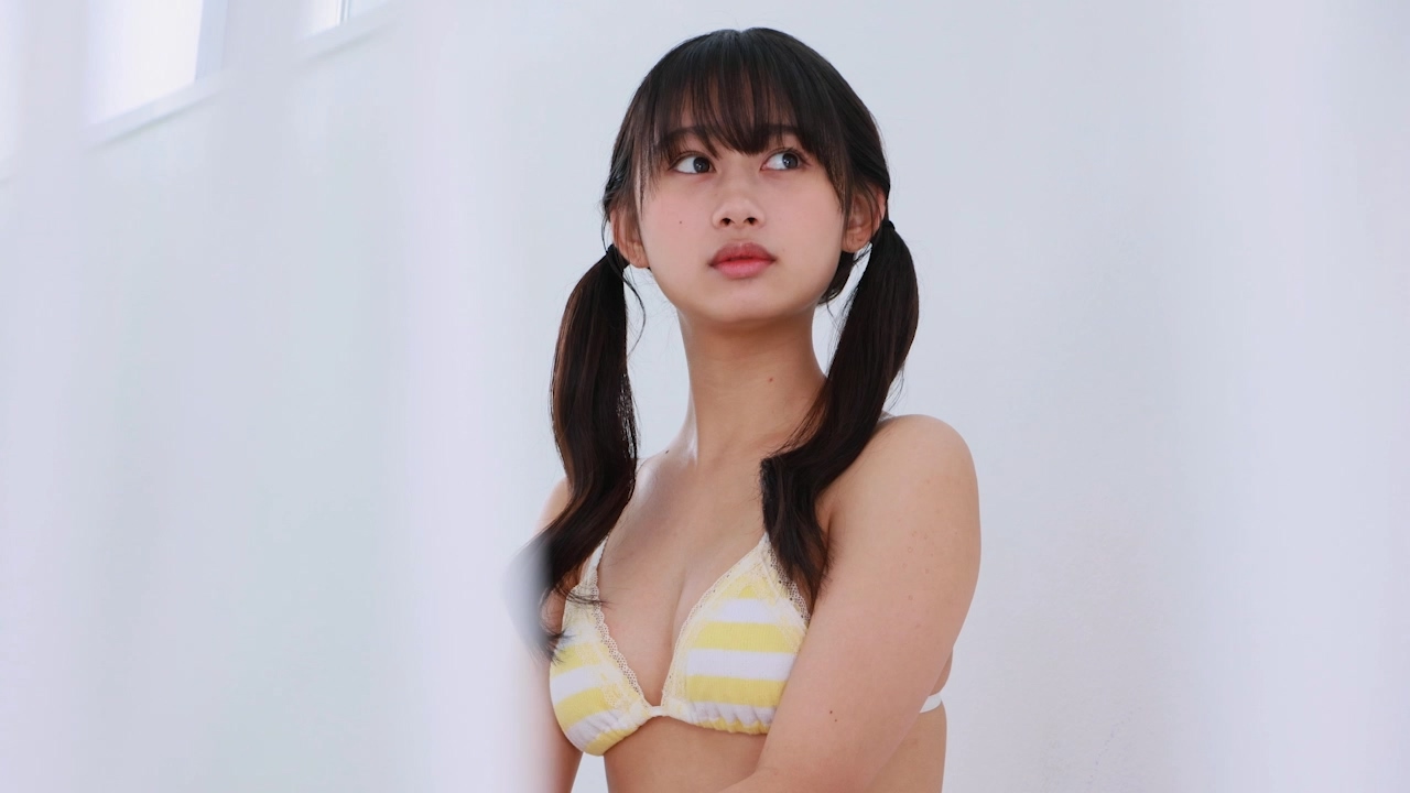 [Minisuka.tv] Seia Fujii 藤井星愛 - Secret Gallery Stage2 2 Clip MOVIE 2.3 [197MB]