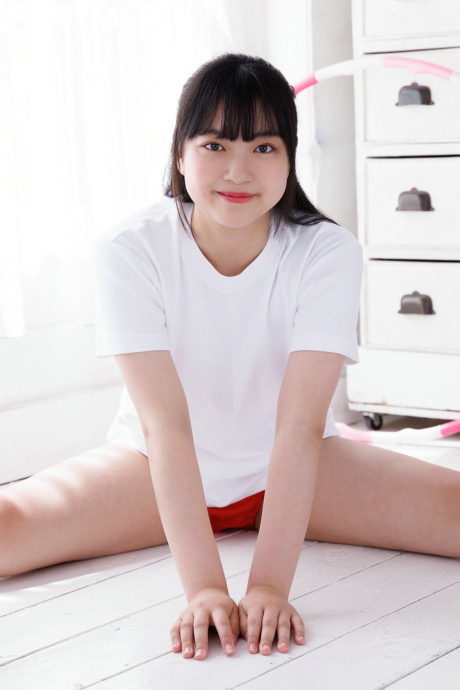 [Minisuka.tv] Maaya Obana 小花真彩 - Regular Gallery Set 3.02 [33P20MB]