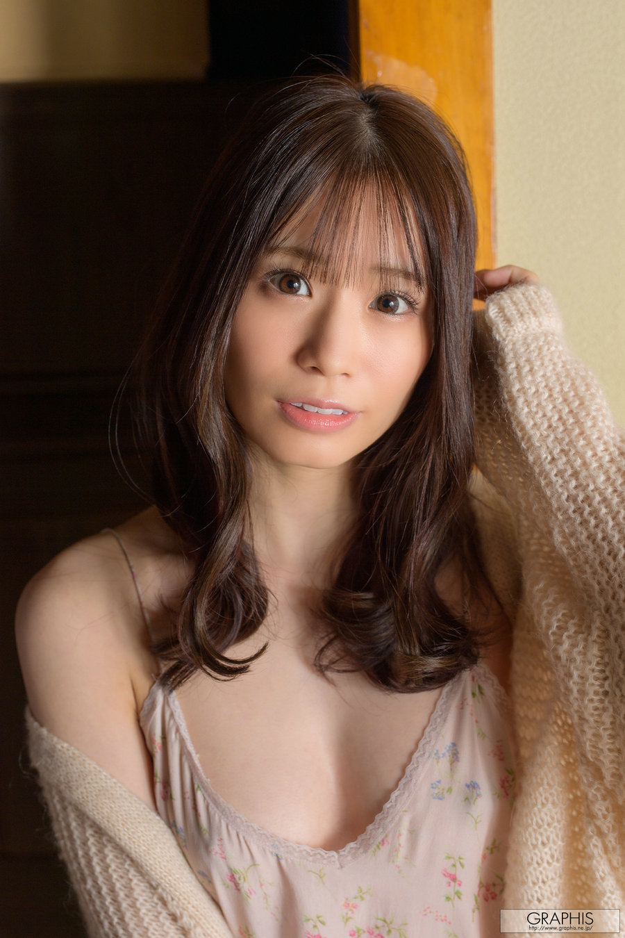 [Graphis Gals] NO.552 Nana Miho 未歩なな VIVACIOUS