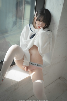 [PURE MEDIA] Vol.134 - Uhye [112P-980MB]