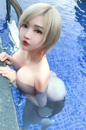 Coser小姐姐Potato Godzilla - Casual FirstTimeSkinnyDip NSFW [12P-52MB]